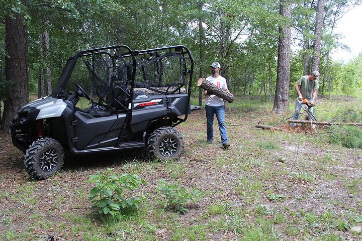 2017 honda pioneer 700 4 deluxe long term review, Honda Pioneer 700 4 Working