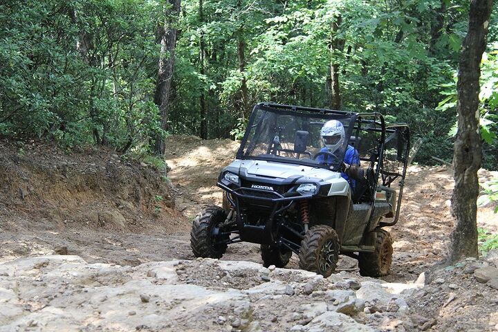 2017 honda pioneer 700 4 deluxe long term review, Honda Pioneer 700 4 Rock Crawling