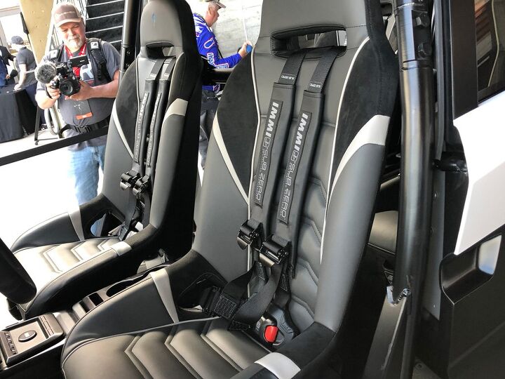 nikola nzt electric utv early impressions, Nikola NZT Seats