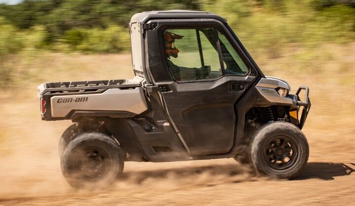 2020 can am defender limited review, 2020 Can Am Defender Limited Action 1