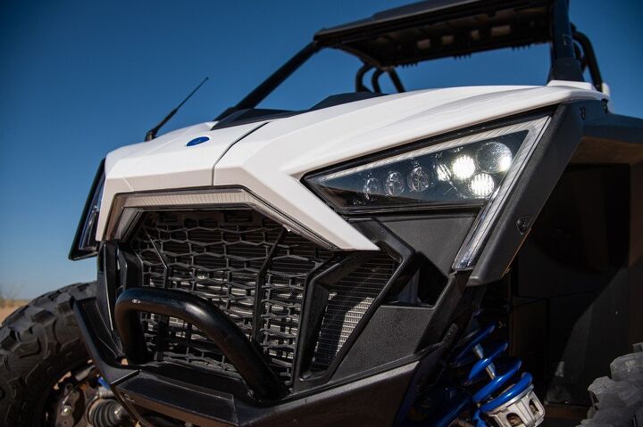 2020 polaris rzr pro xp review, 2020 Polaris RZR PRO XP Headlights