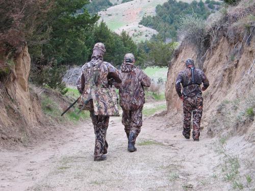 turkey hunting in nebraska onboard yamaha atvs, Looking for Turkeys