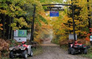 atv trails a fall ride in mattawa video, The Voyageur Trailhead