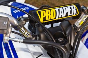 2013 yamaha raptor 700 project control and traction, Pro Taper SE Bars closeup