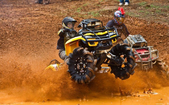 top 10 mud riding pictures, Julia McGinnis Can Am Outlander