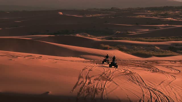top 10 sand dune riding locations, Coral Pink Sand Dunes