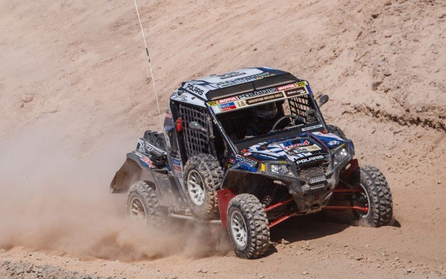 willy alcaraz pilots rzr 900 to dakar victory, Willy Alcaraz Dakar Polaris RZR Action