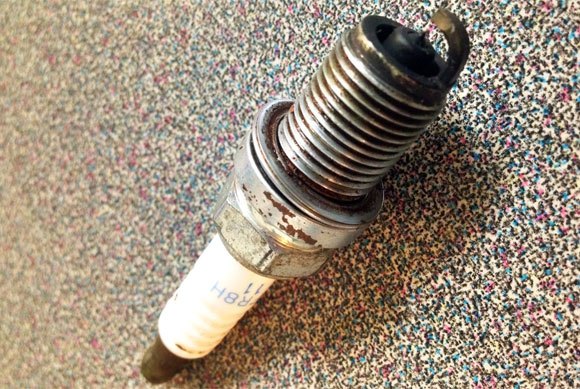 10 cheap ways to improve your atv or utv, Spark Plug Worn