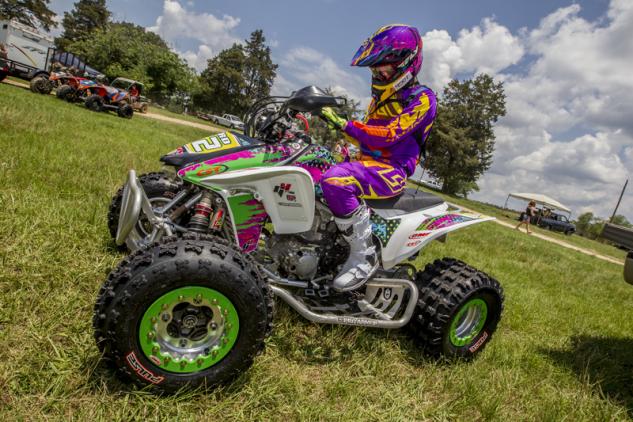 tips for the aspiring atv racer from an aspiring racer, Anna Byrd TRX450R Action