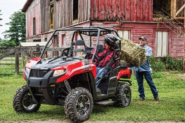 2015 arctic cat atv and utv lineup preview, 2015 Arctic Cat Prowler 700 XT Working