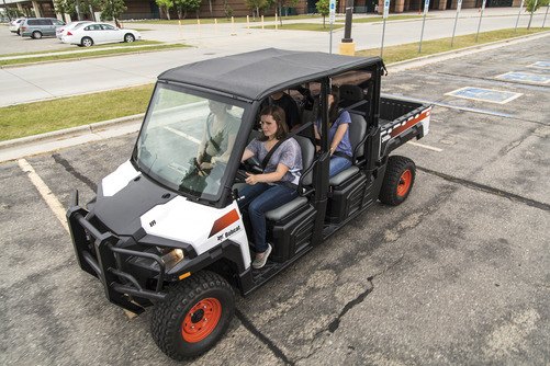 bobcat unveils 2015 3400 and 3400xl utvs, 2015 Bobcat 3400XL Action