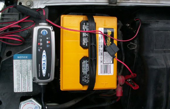 top 10 tips for using your atv or utv winch, CTEK Battery Tender