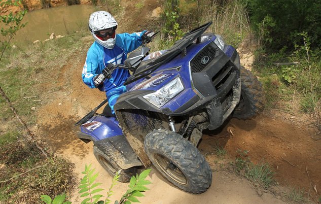 2015 utility atvs buyer s guide, 2015 KYMCO MXU 700i