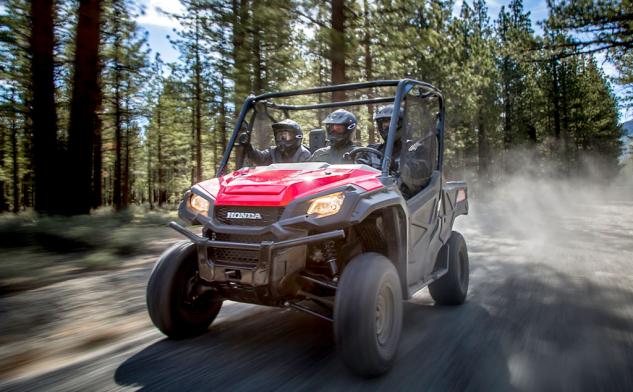 honda unveils 2016 pioneer 1000 and 1000 5, 2016 Honda Pioneer 1000 Action