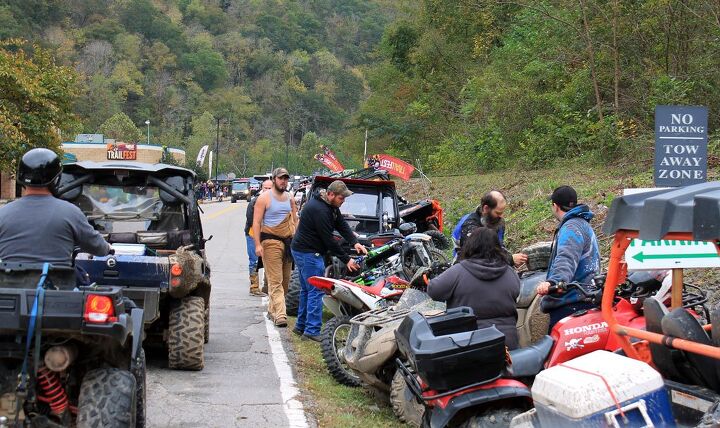 2015 gilbert national trailfest report, Gilbert TrailFest Parking