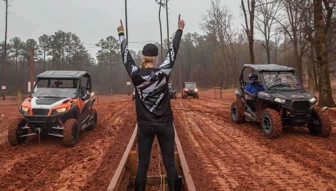 Drag Racing in the Mud With the Polaris General
