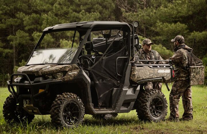 2017 can am defender mossy oak hunting edition preview, 2017 Can Am Defender Mossy Oak Action Right