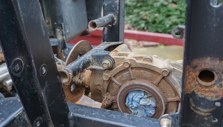 Remounting a Yamaha Rhino Rear Differential | ATV.com