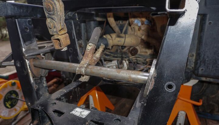 Remounting a Yamaha Rhino Rear Differential | ATV.com