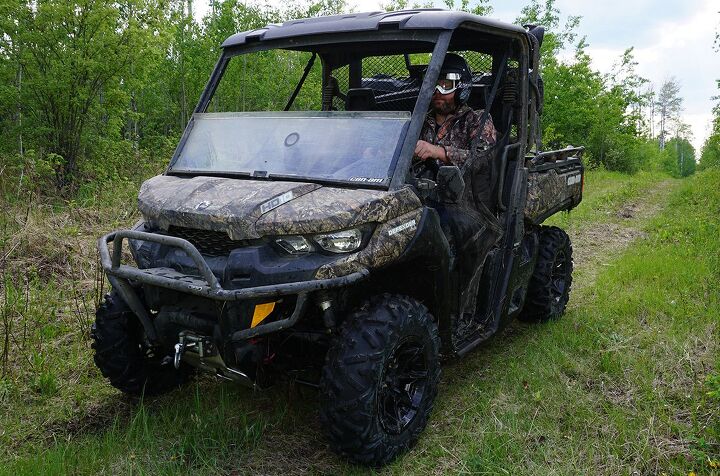 8 key items for utv hunting in the bush, Can Am Defender Mossy Oak Alberta