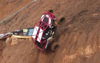 Hill Climb Mud Racing + Video