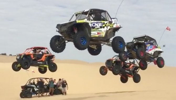 synchronized rzr jumping in glamis video