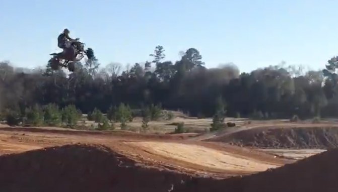 Thomas Brown Nails This Monster Quad Jump in Texas + Video