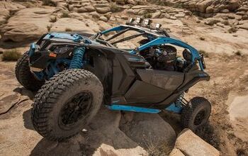 2018 Can-Am Maverick X3 X Rc Turbo and Turbo R Preview