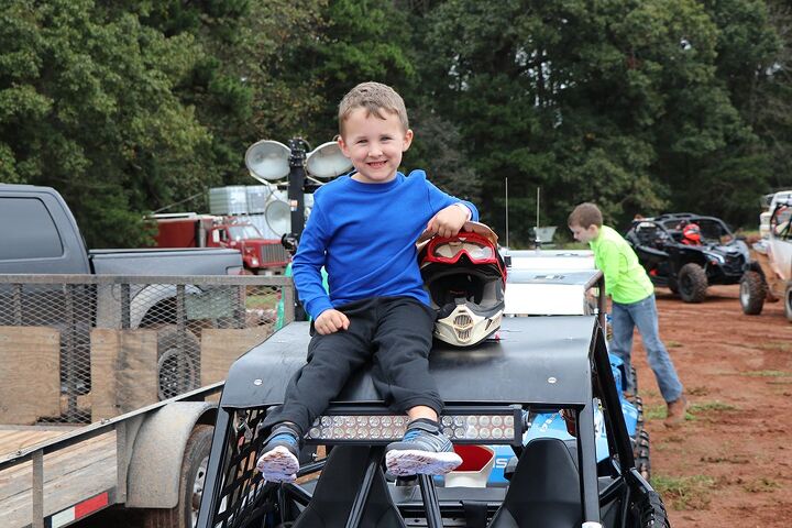 you won t believe this 3 year old utv racer video