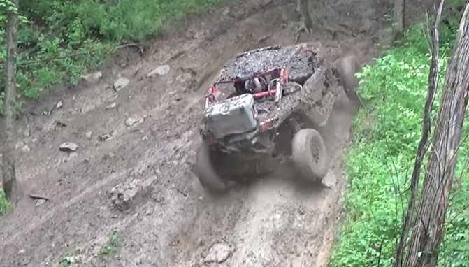 maverick x3 vs a rzr vs a maverick vs this muddy hillclimb video