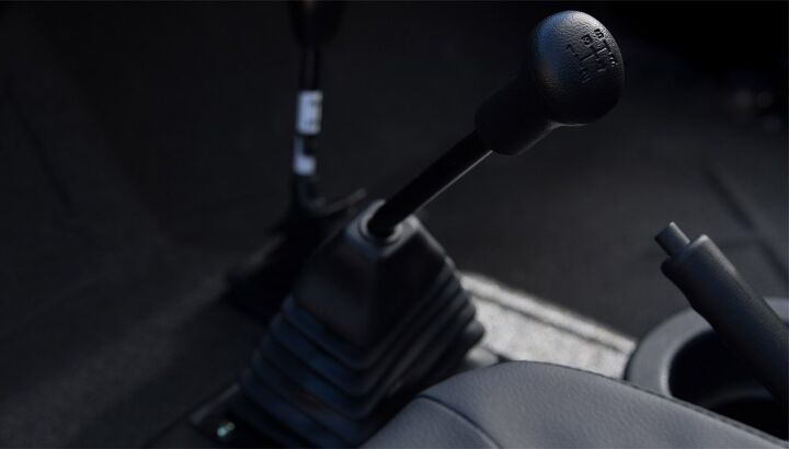 mahindra roxor unveiled, Mahindra ROXOR Shifter