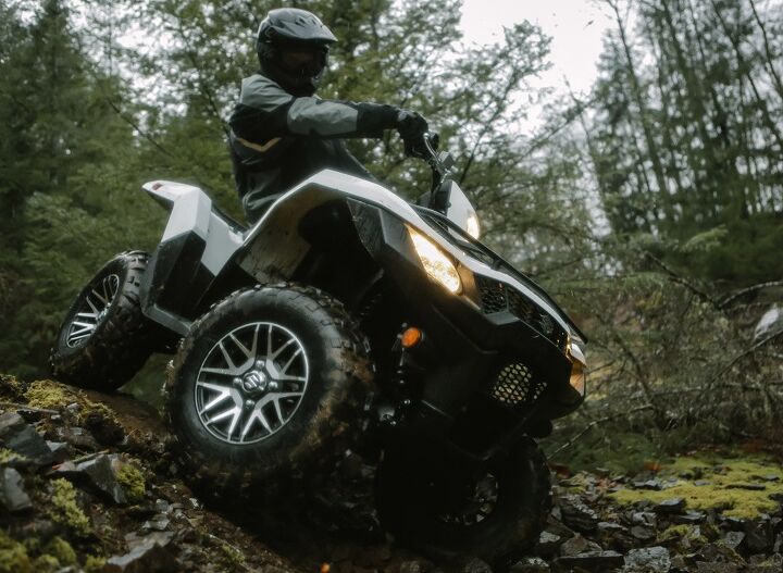 2019 suzuki kingquad lineup preview, 2019 Suzuki KingQuad Action 03