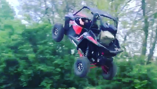 this guy s putting the polaris dynamix suspension to the ultimate test video