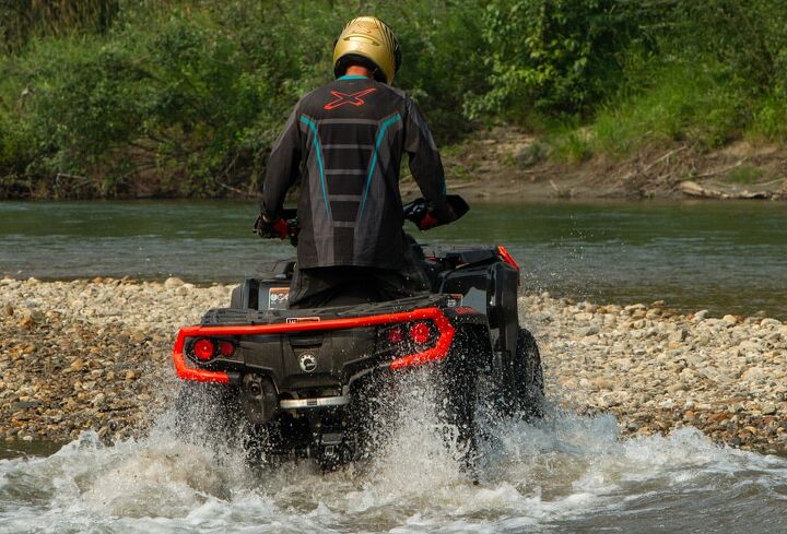 2019 atv com atv of the year, 2019 Can Am Outlander 1000R XT Water