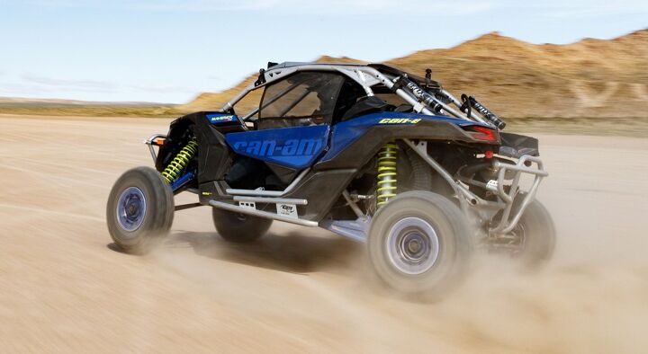 can am maverick x3 x rs turbo rr, Can Am Maverick X3 X rs Turbo RR Rear