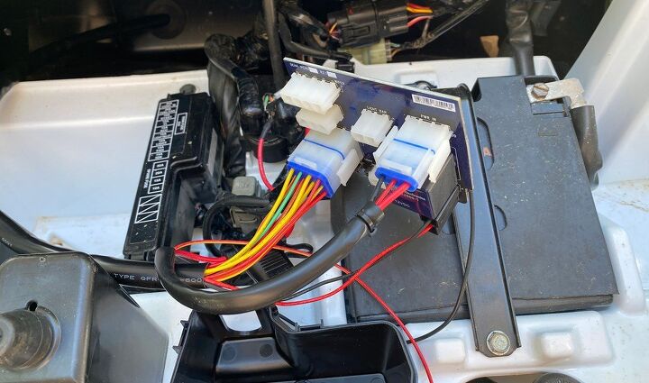 honda pioneer 1000 wiring harness and switch plate install, Honda Pioneer Wiring Harness and Switch Plate 11b