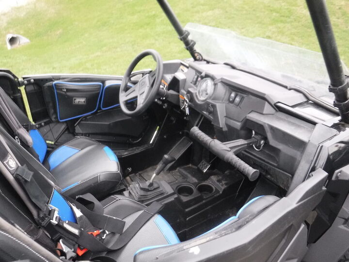 1 owner power steering warn vantage 3000lb winch half windshield rear window