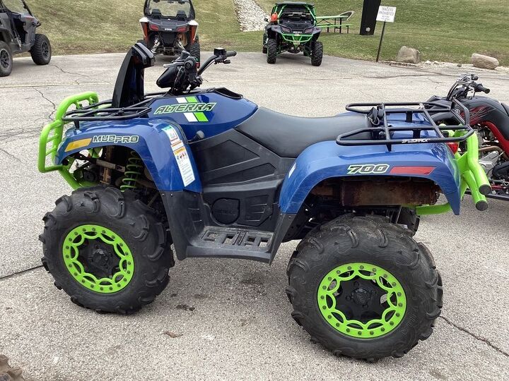 only 1310 miles power steering 3000lb warn winch big bumpers speed racks