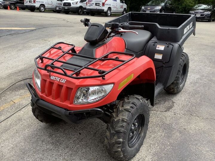 4x4 automatic 700cc fuel injected motor rear dump box front speed rack and