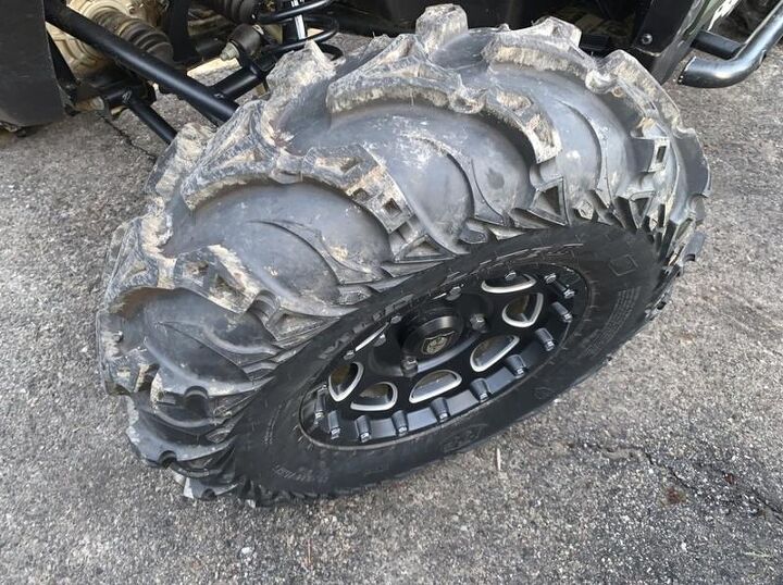 limited edition only 264 miles aftermarket pro armor wheels itp tires 4500lb