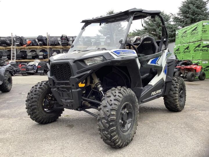 21st annual madness sale only 984 miles fox shocks 900cc efi roof automatic