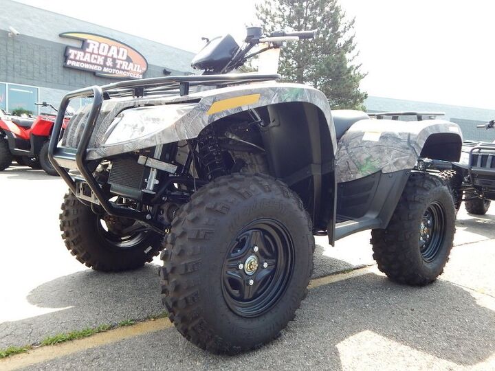 4x4 700cc fuel injected independent rear suspension automatic