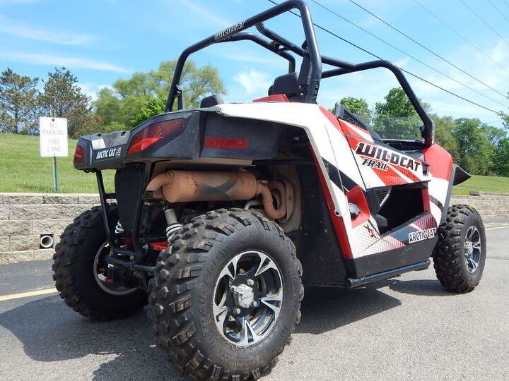 half shield 700cc fuel injected 50 wide fox shocks front fender flares