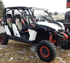 2014 Can-Am Maverick MAX X rs DPS 1000R White, Black & Can-Am Red