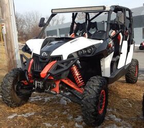 2014 Can-Am Maverick MAX X rs DPS 1000R White, Black & Can-Am Red