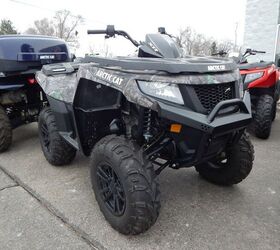 only 19 miles camo power steering efi speedracks big bumpers give