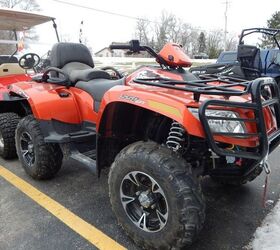 only 64 miles power steering big bumpers winch efi speedracks 2 up