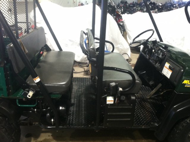 clean strong running kawasaki diesel mule 3010 trans w plow that was just freshly