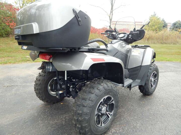 shield mirrors heated grips fuel injected 2 up riding winch speedrack