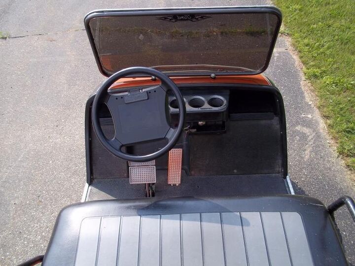 clean yamaha g16as golf cart with 4 stroke gas engine this custom golf cart has a